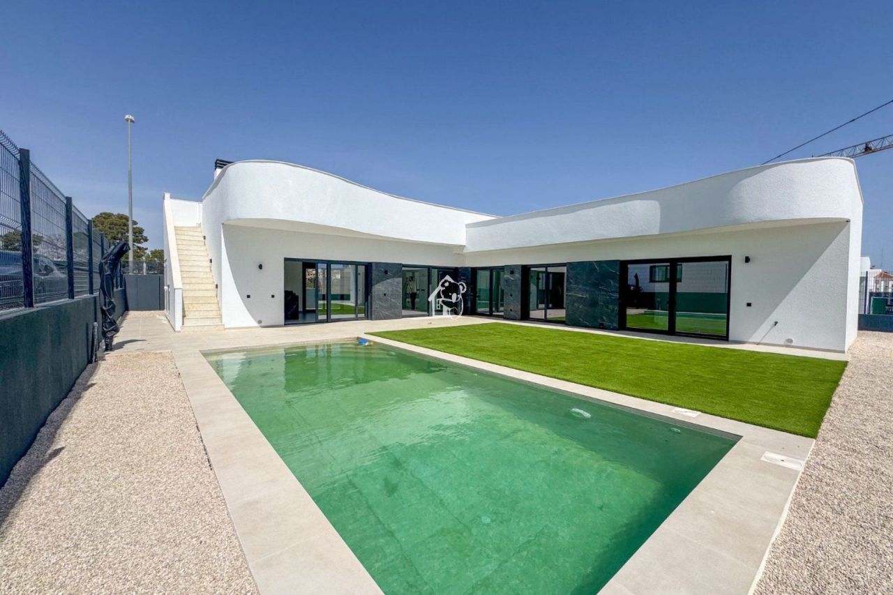 Вилла в Альгорфе, Испания, 217 м² - фото 2