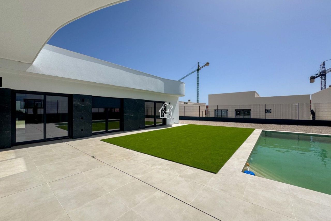 Вилла в Альгорфе, Испания, 217 м² - фото 4