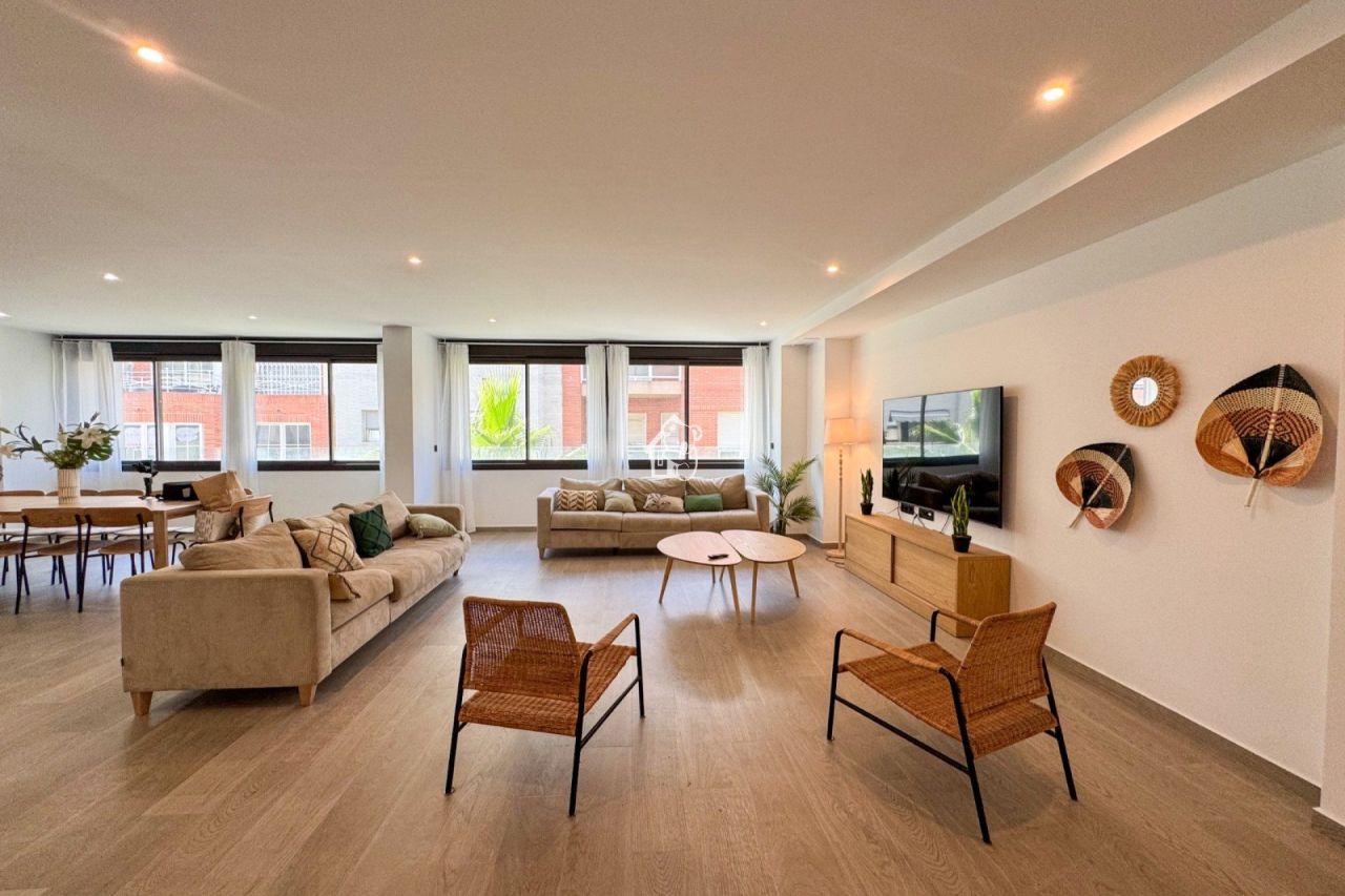 Апартаменты в Торревьехе, Испания, 270 м² - фото 4