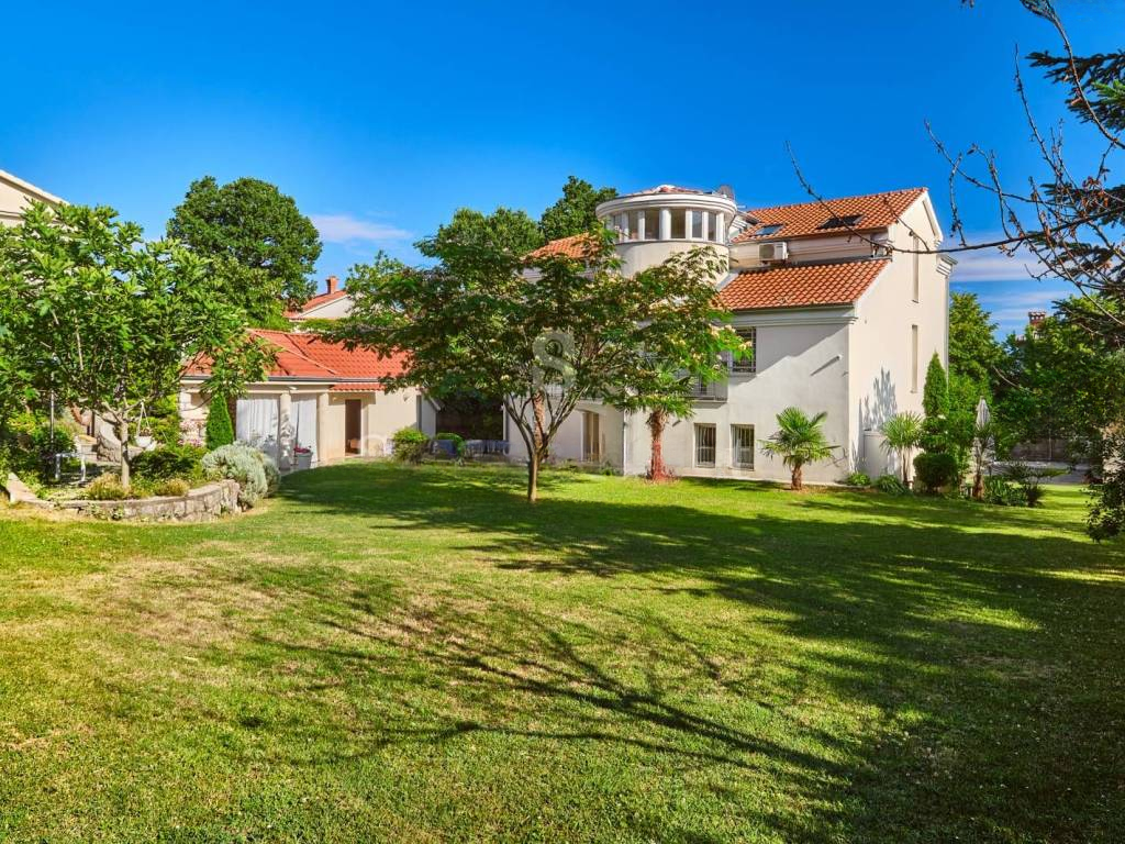 Дом в Опатии, Хорватия, 381 м² - фото 10