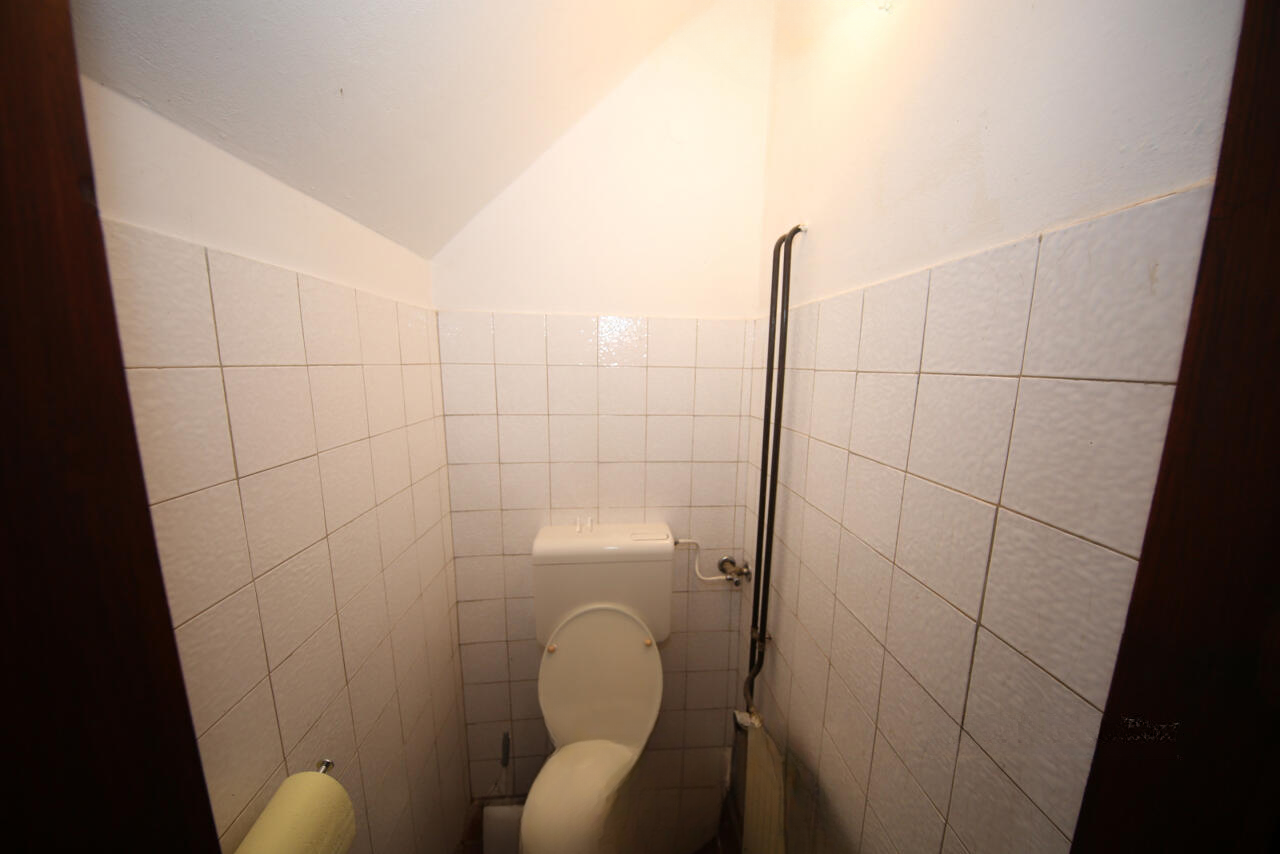 Ферма в Гросупле, Словения, 168 000 м² - фото 13