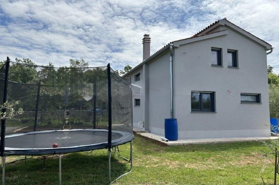 Дом в Пуле, Хорватия, 180.57 м² - фото 1