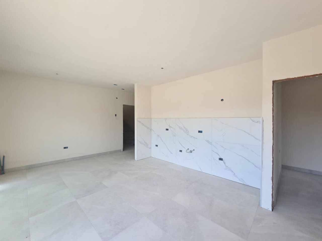 Квартира в Умаге, Хорватия, 74.5 м² - фото 2