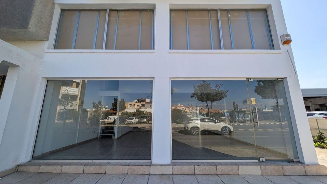 Магазин в Лимасоле, Кипр, 118 м² - фото 3