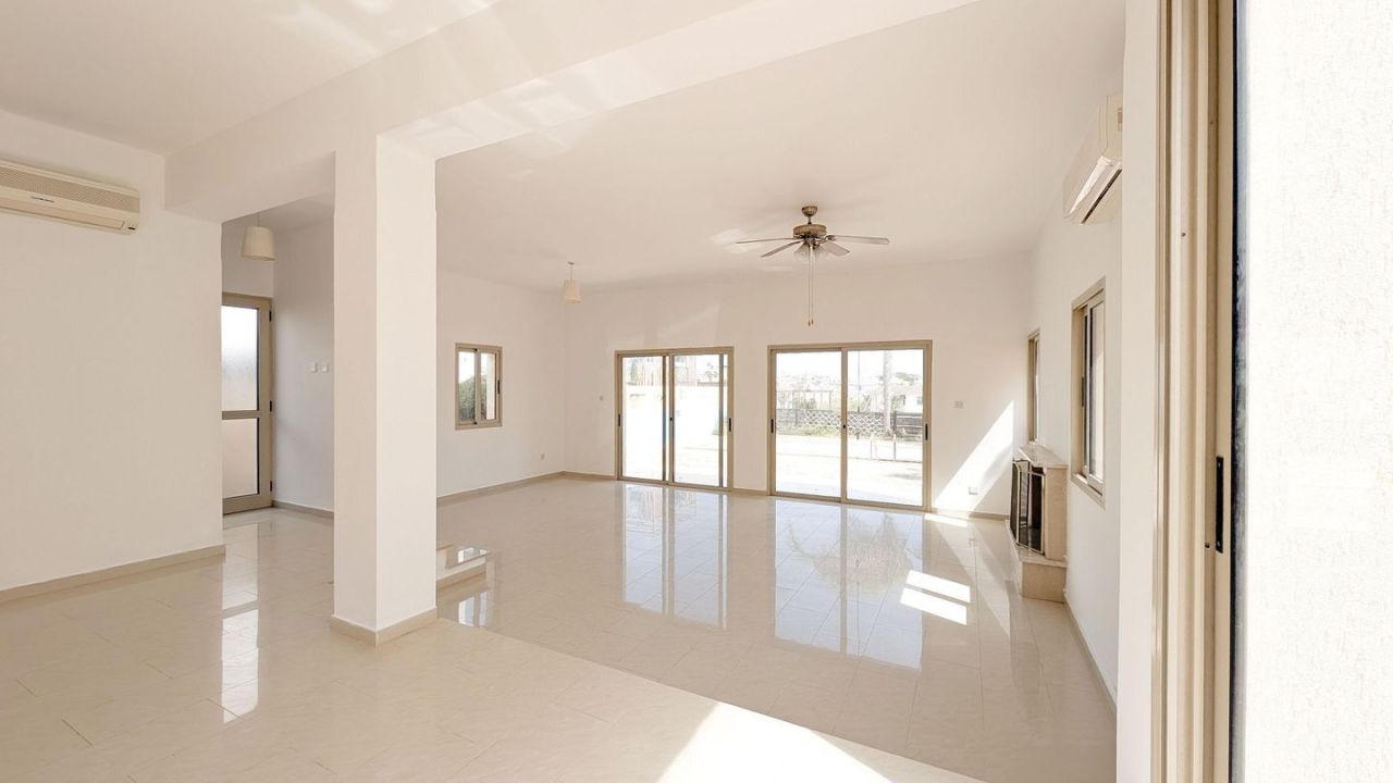 Вилла в Ларнаке, Кипр, 153 м² - фото 4