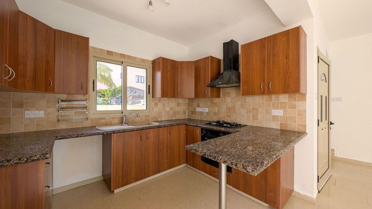 Вилла в Ларнаке, Кипр, 153 м² - фото 11