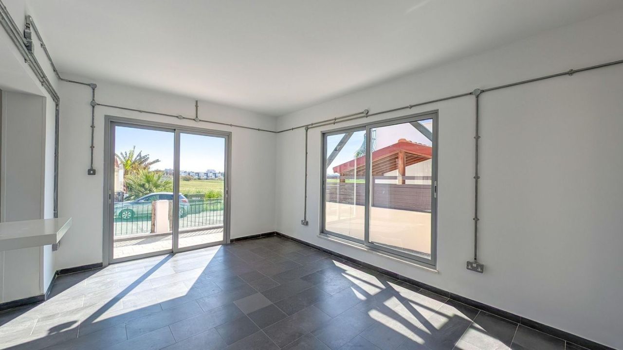 Вилла в Ларнаке, Кипр, 159 м² - фото 13