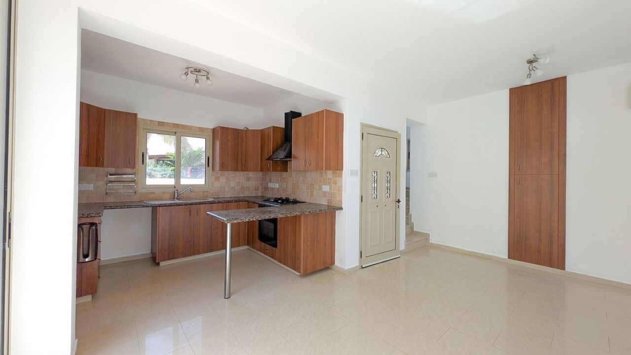 Вилла в Ларнаке, Кипр, 153 м² - фото 15