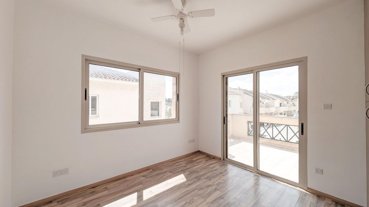 Вилла в Ларнаке, Кипр, 153 м² - фото 16