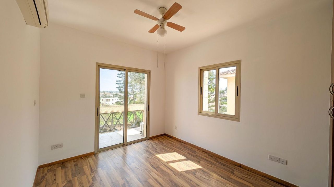 Вилла в Ларнаке, Кипр, 153 м² - фото 18