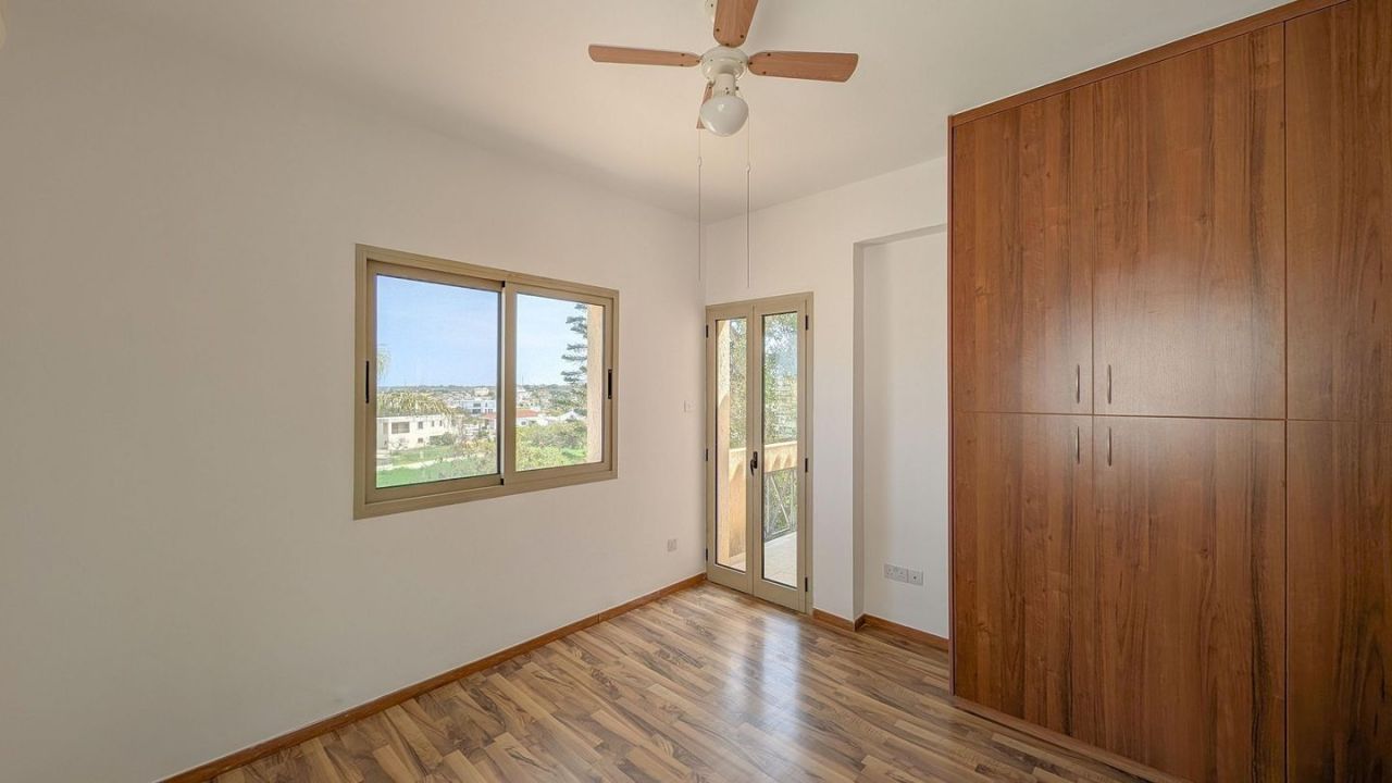 Вилла в Ларнаке, Кипр, 153 м² - фото 19