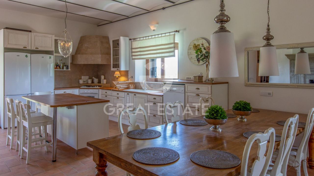 Дом в Нарни, Италия, 446 м² - фото 10