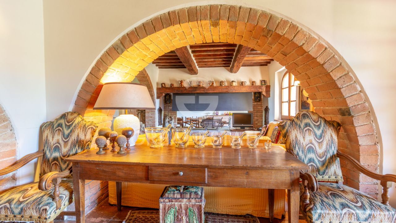 Дом в Четоне, Италия, 755.5 м² - фото 14