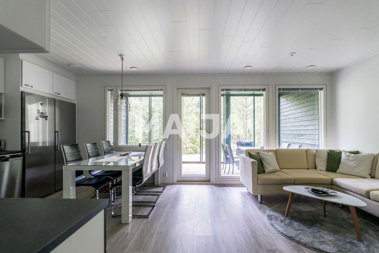 Дом в Ярвенпяа, Финляндия, 120 м² - фото 4