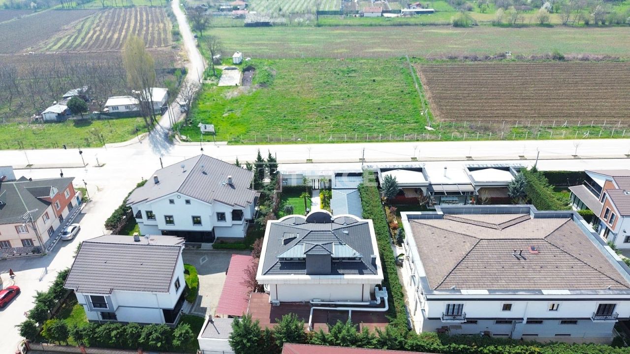 Вилла Инегёль, Турция, 520 м² - фото 9