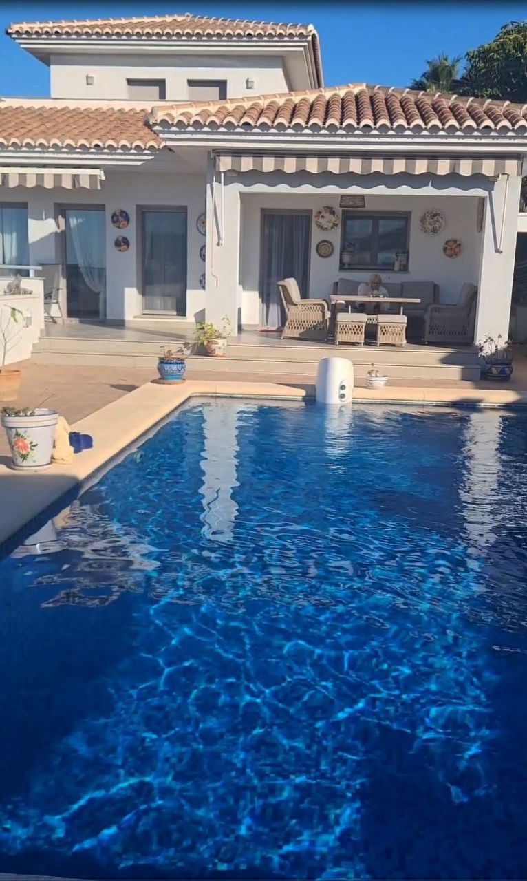 Вилла в Аликанте, Испания, 352 м² - фото 2