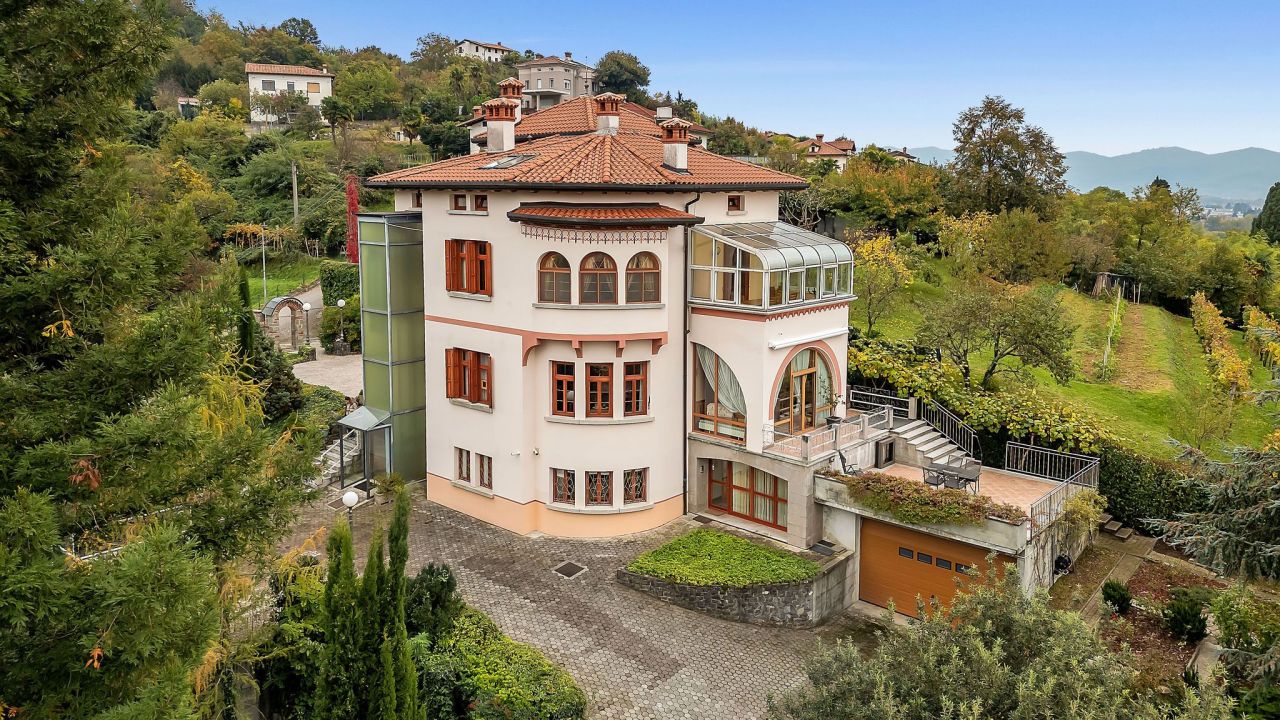 Вилла в Нова-Горице, Словения, 530 м² - фото 4