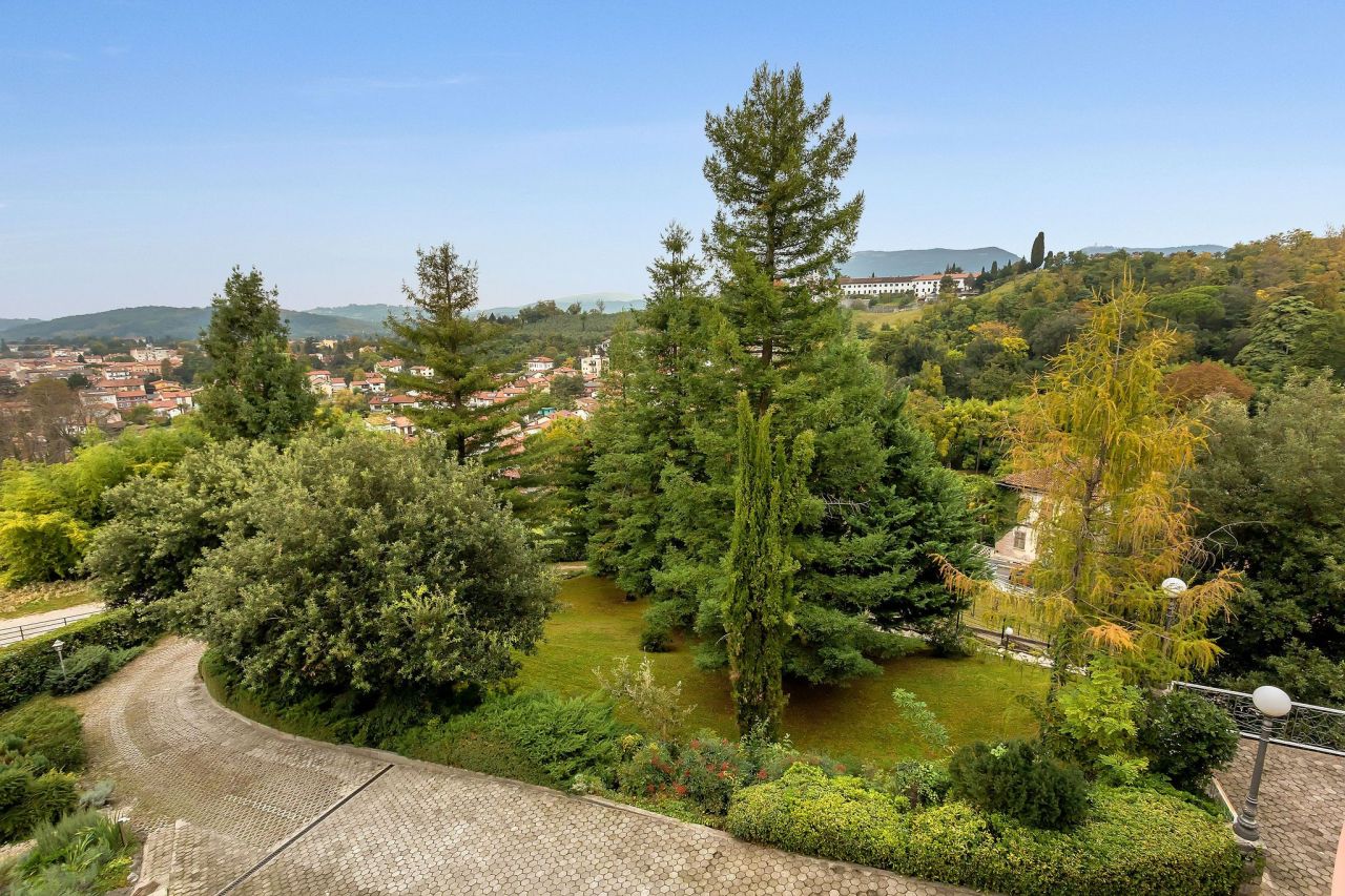 Вилла в Нова-Горице, Словения, 530 м² - фото 6