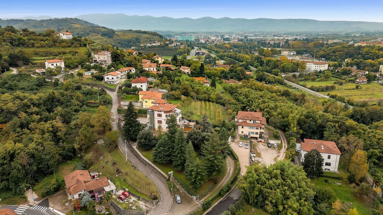 Вилла в Нова-Горице, Словения, 530 м² - фото 9