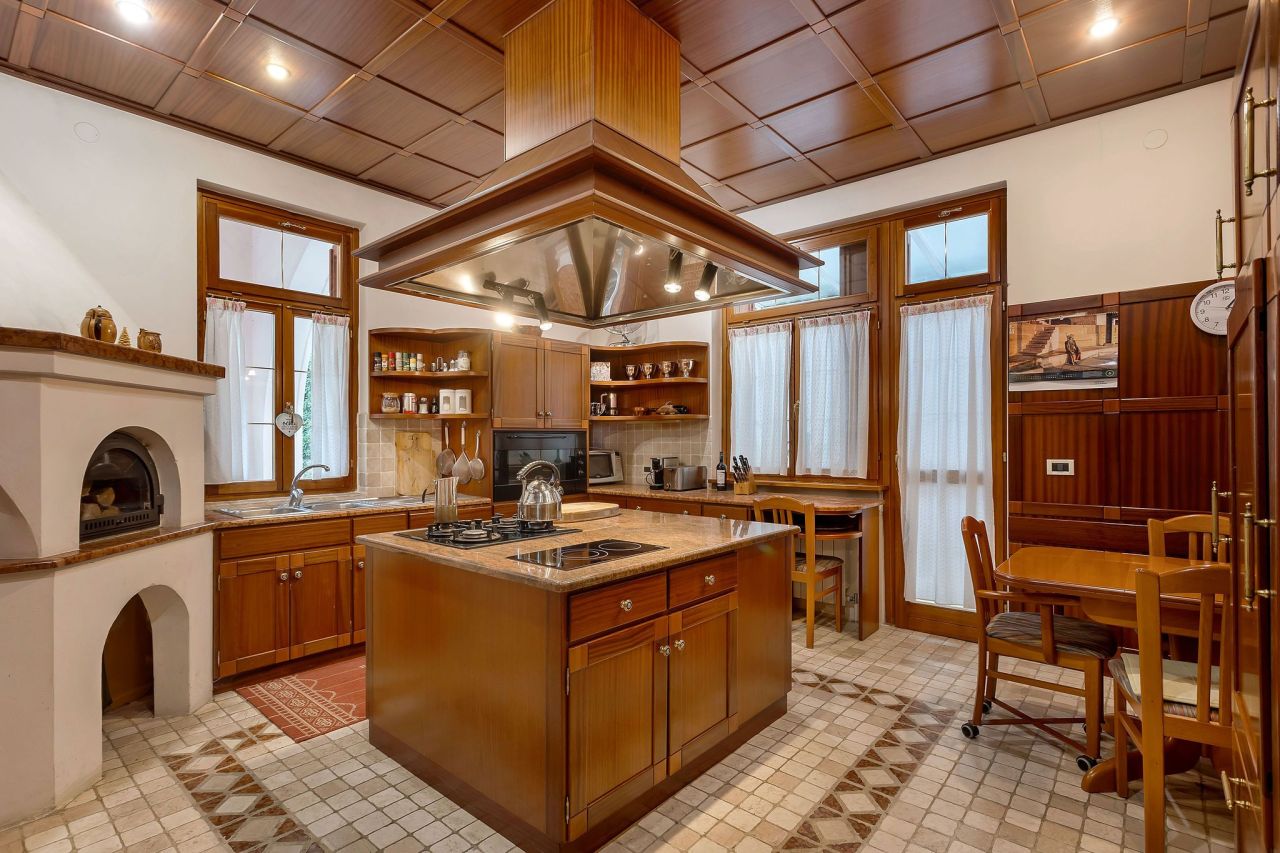 Вилла в Нова-Горице, Словения, 530 м² - фото 10