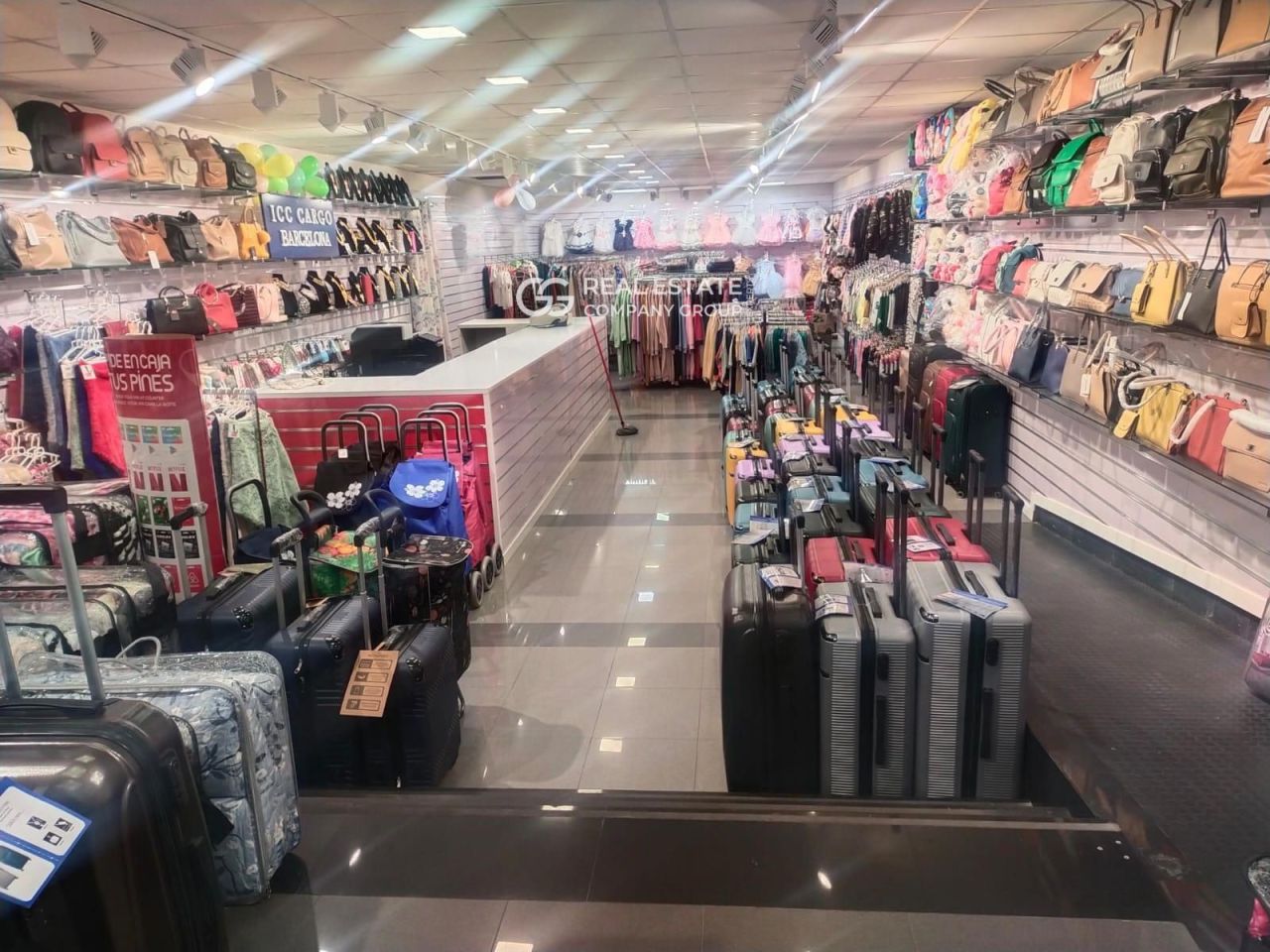 Магазин в Барселоне, Испания, 226 м² - фото 4