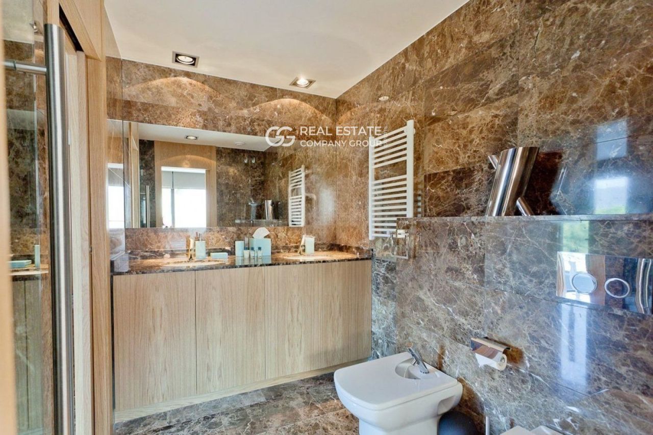 Шале в Сан-Андрес-де-Льеванерас, Испания, 384 м² - фото 19