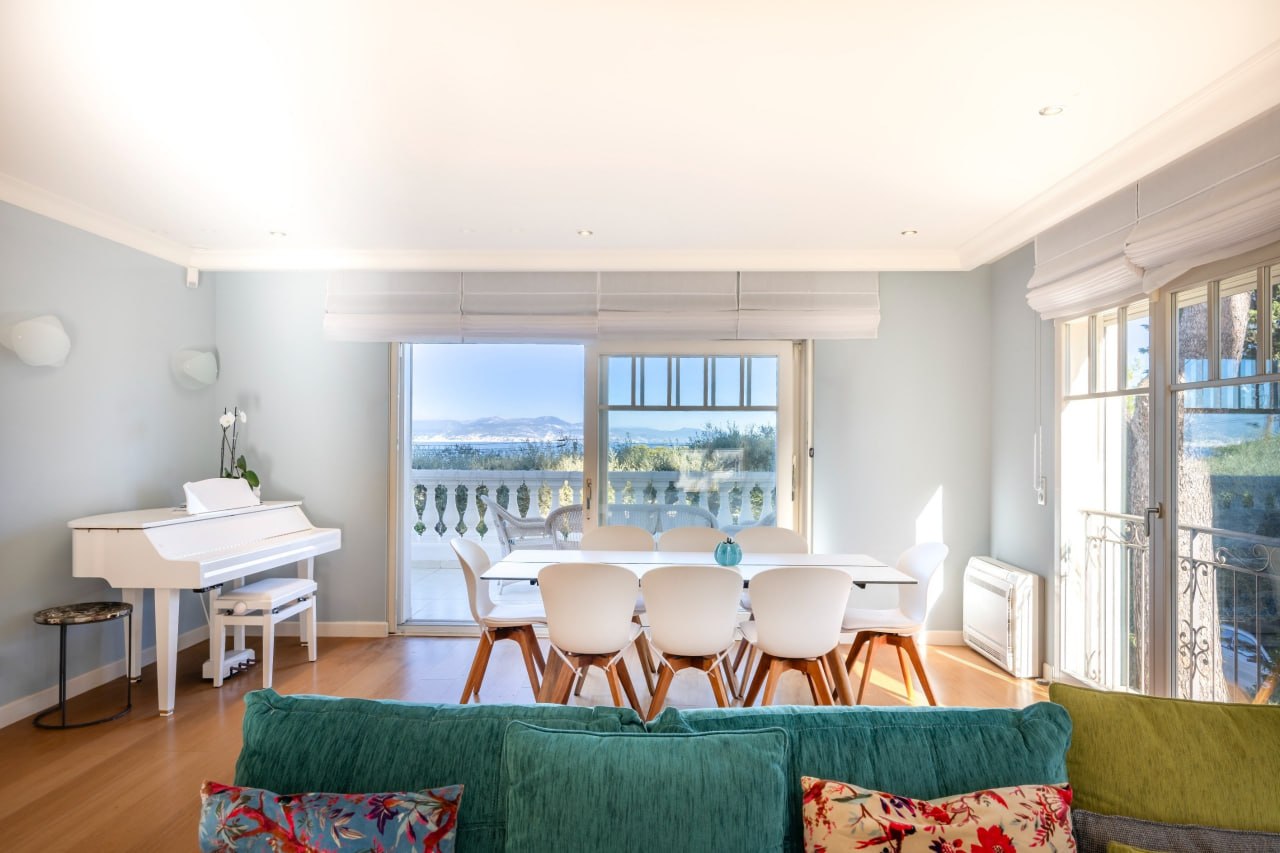 Вилла в Антибе, Франция, 240 м² - фото 16