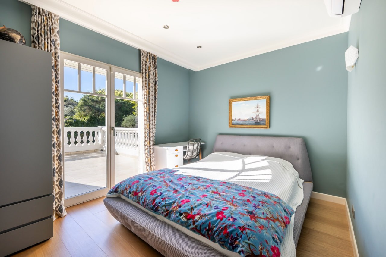 Вилла в Антибе, Франция, 240 м² - фото 13