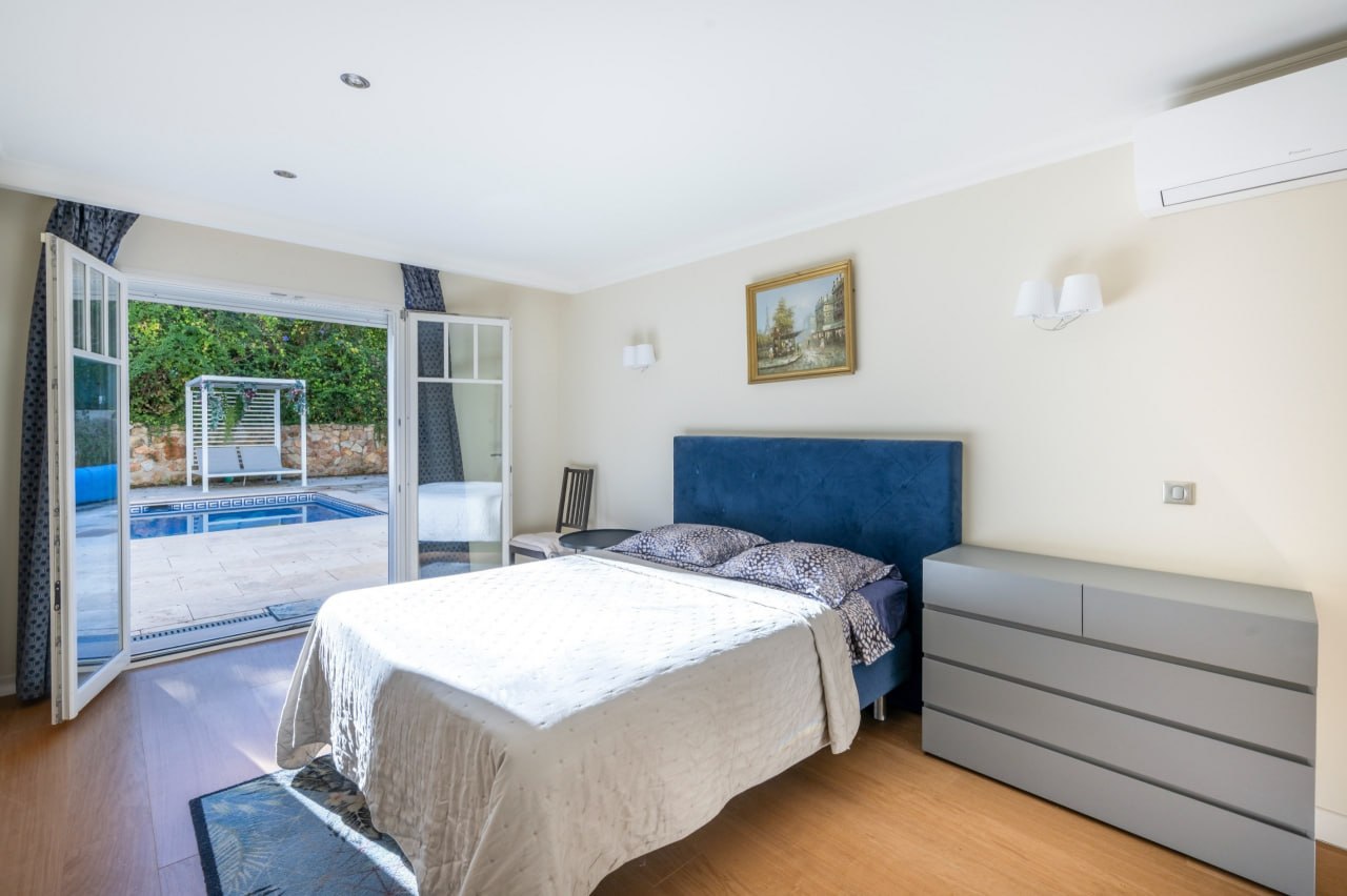 Вилла в Антибе, Франция, 240 м² - фото 7