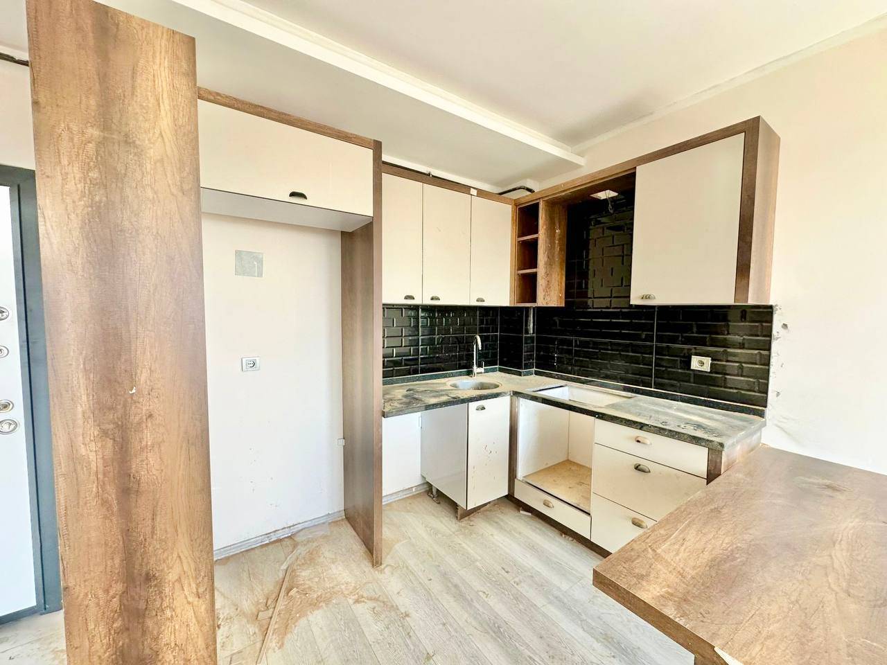 Квартира в Мерсине, Турция, 56 м² - фото 2