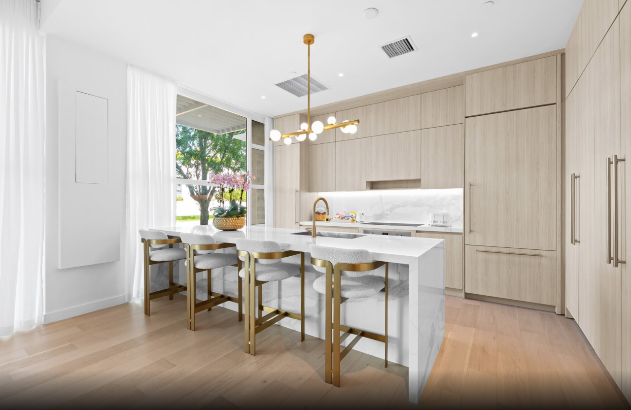 Коммерческая недвижимость в Майами, США, 280 м² - фото 7