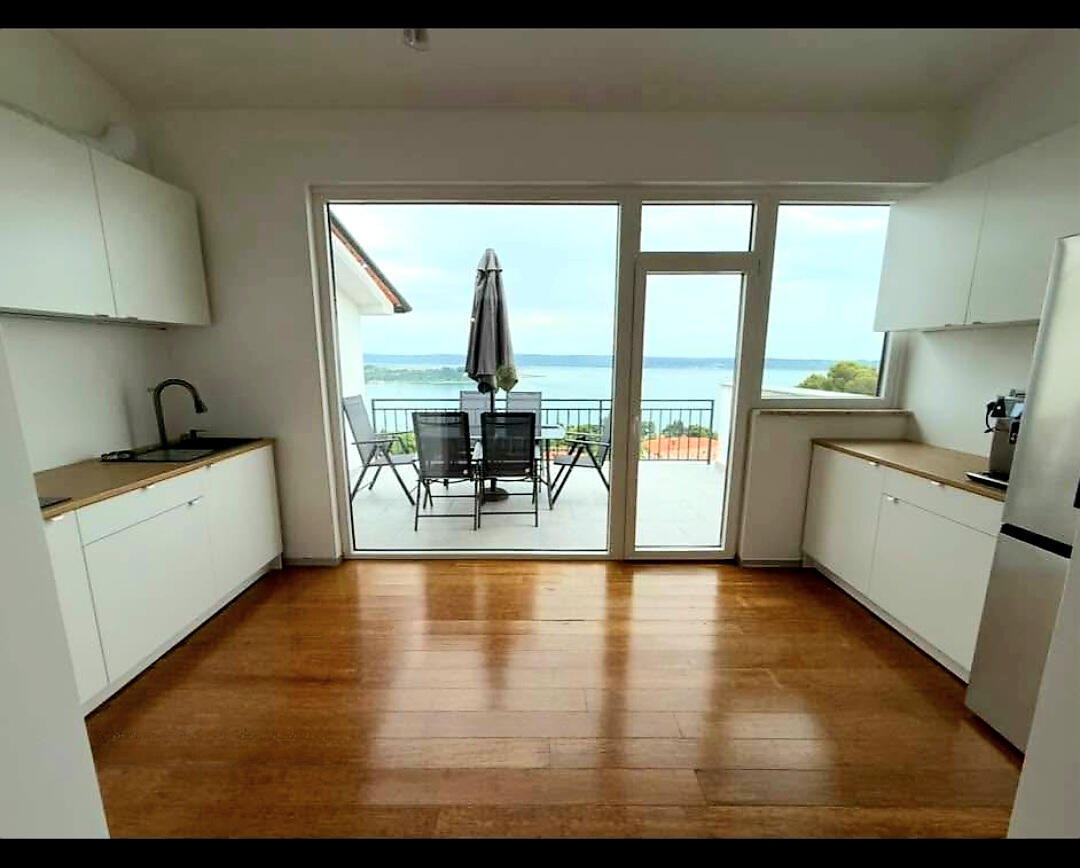 Квартира в Портороже, Словения, 102 м² - фото 1