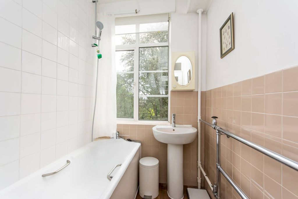 Квартира в Лондоне, Великобритания, 44 м² - фото 1