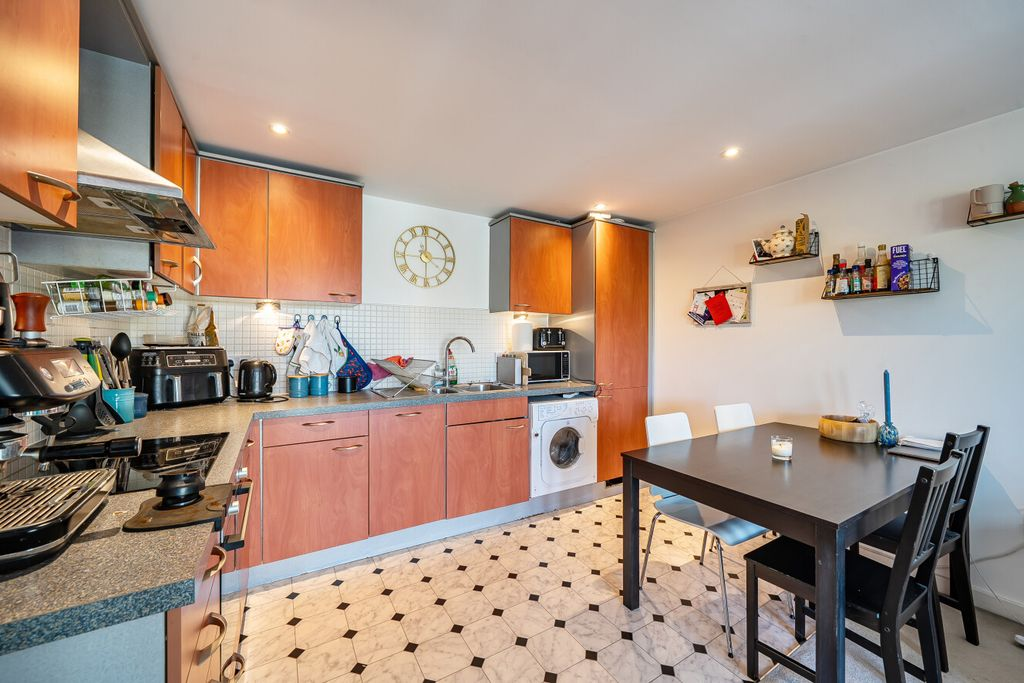 Квартира в Лондоне, Великобритания, 62 м² - фото 1