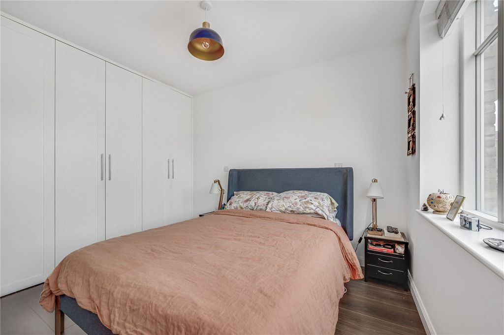 Квартира в Лондоне, Великобритания, 38 м² - фото 1