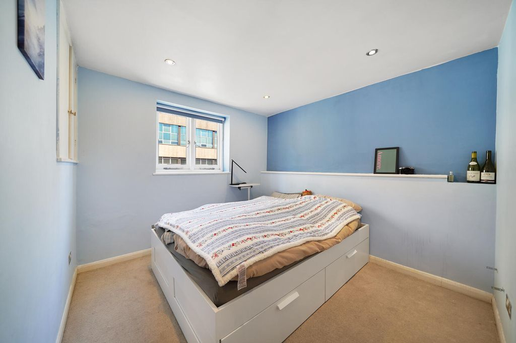 Квартира в Лондоне, Великобритания, 32 м² - фото 2