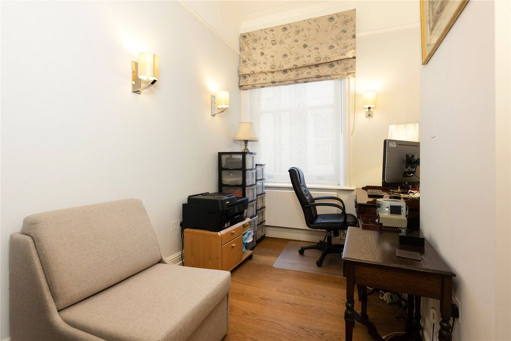 Квартира в Лондоне, Великобритания, 198 м² - фото 2