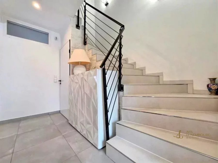 Квартира в Люксембурге, Люксембург, 126 м² - фото 2