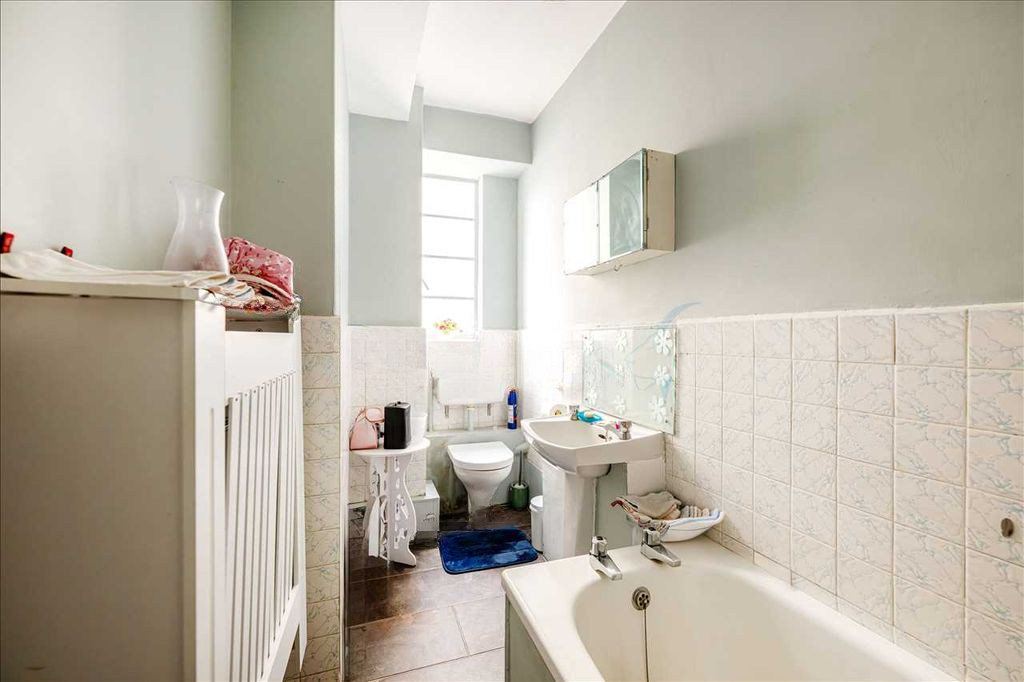 Квартира в Лондоне, Великобритания, 27 м² - фото 2