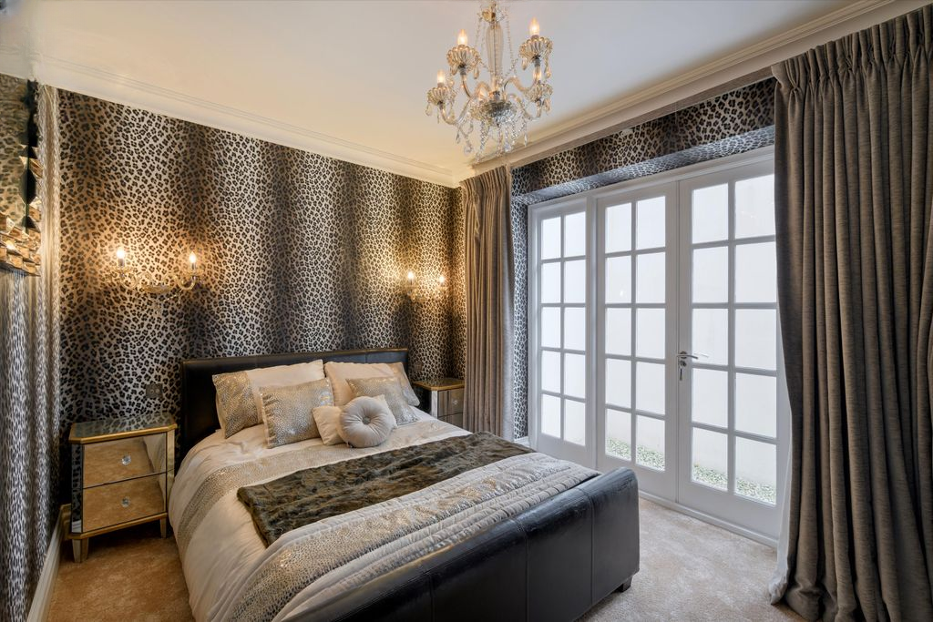 Квартира в Лондоне, Великобритания, 409 м² - фото 2