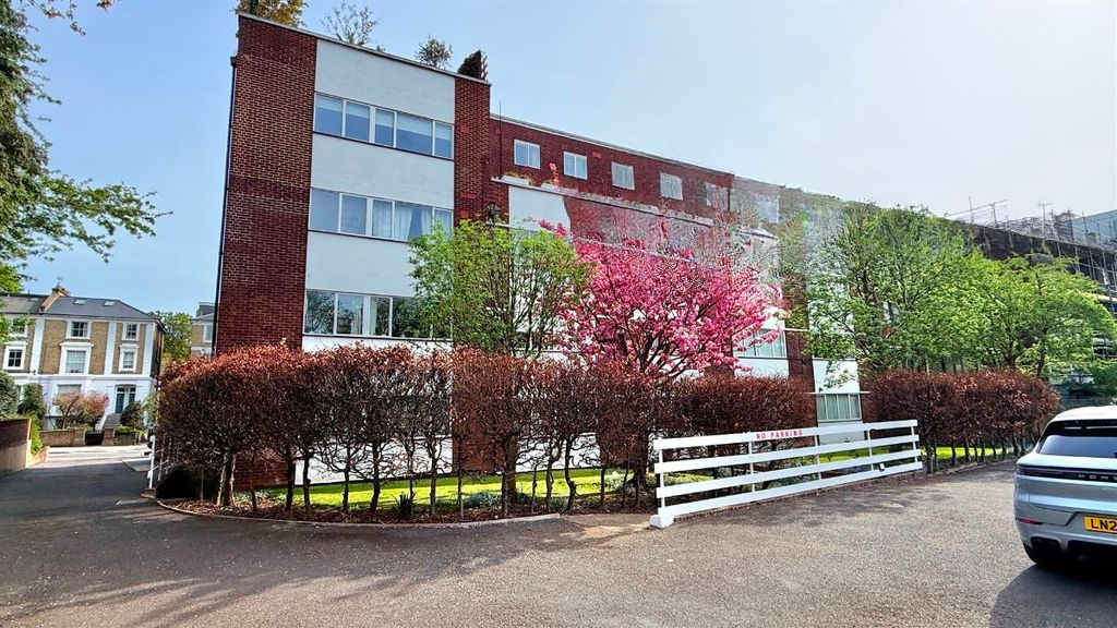 Квартира в Лондоне, Великобритания, 31 м² - фото 1