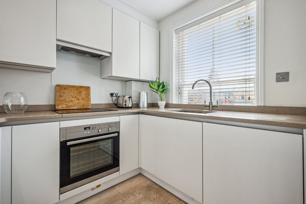 Квартира в Лондоне, Великобритания, 87 м² - фото 3