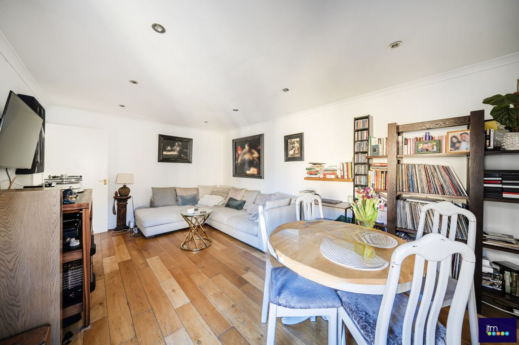 Квартира в Лондоне, Великобритания, 50 м² - фото 3