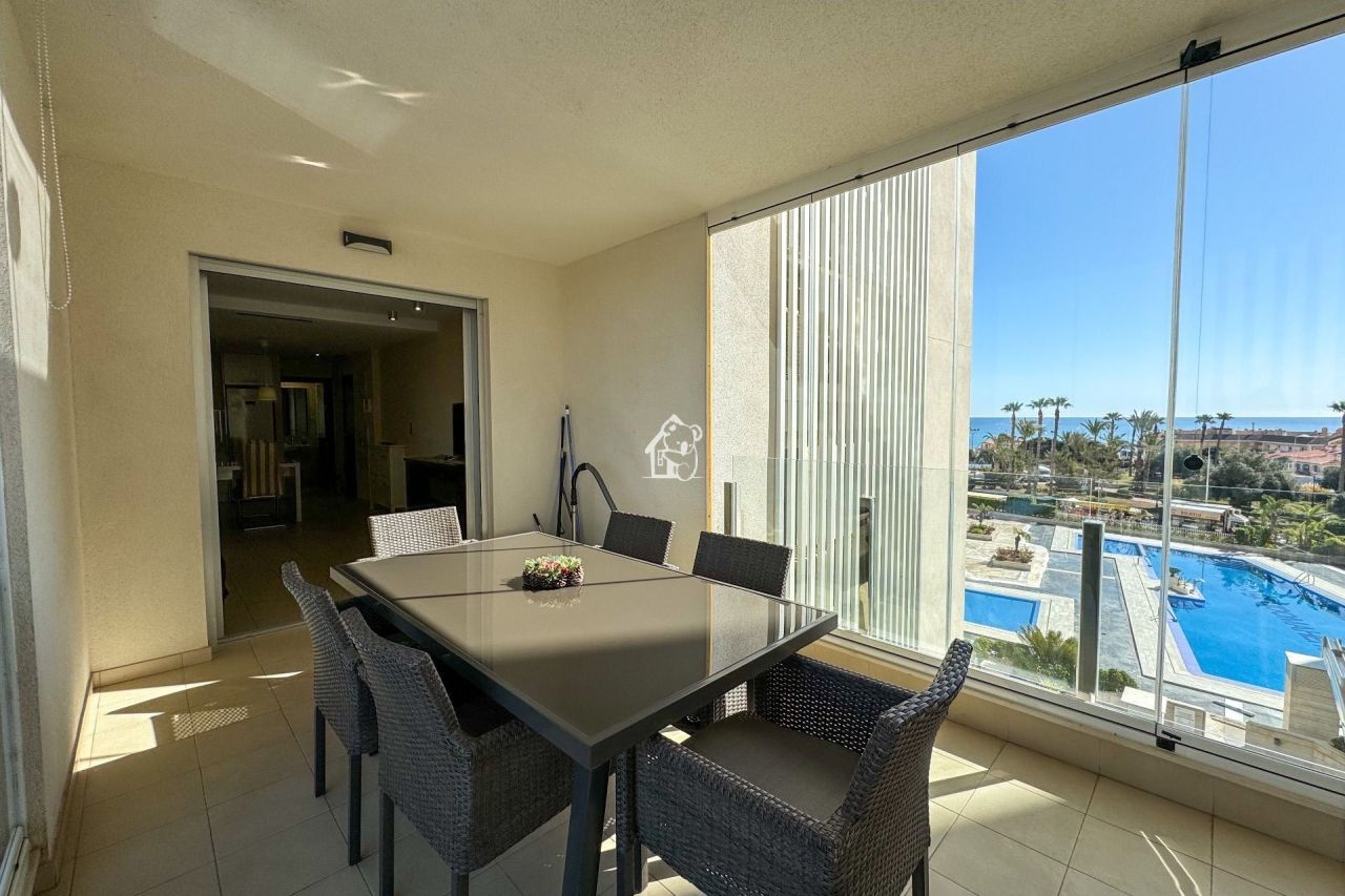 Апартаменты в Торревьехе, Испания, 80 м² - фото 1