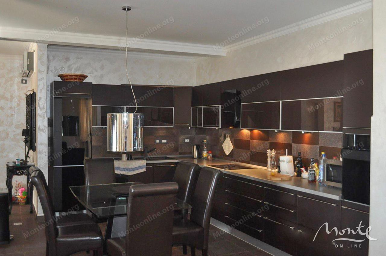 Вилла в Херцег-Нови, Черногория, 188 м² - фото 18