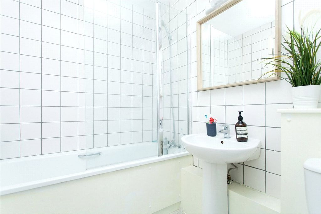 Квартира в Лондоне, Великобритания, 50 м² - фото 5