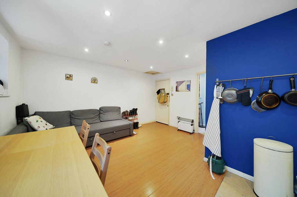 Квартира в Лондоне, Великобритания, 32 м² - фото 6