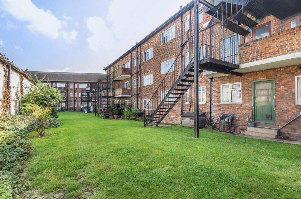 Квартира в Лондоне, Великобритания, 61 м² - фото 6