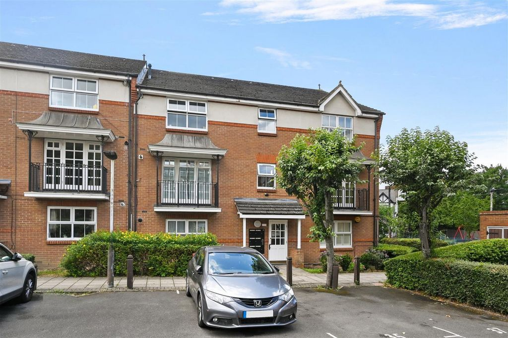 Квартира в Лондоне, Великобритания, 7 м² - фото 8