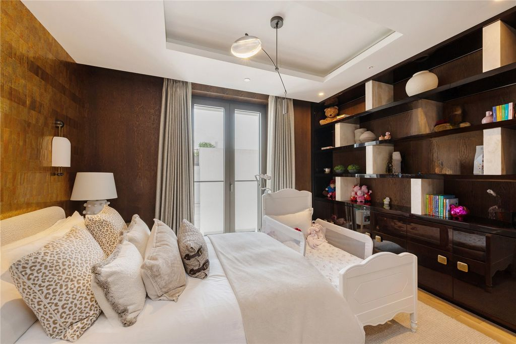 Квартира в Лондоне, Великобритания, 246 м² - фото 8